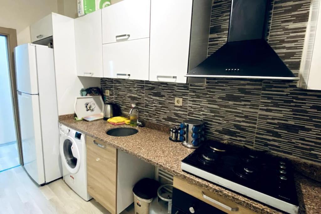 Appartement 2+1 Luxury Flat , 5 Beds , Near Services *