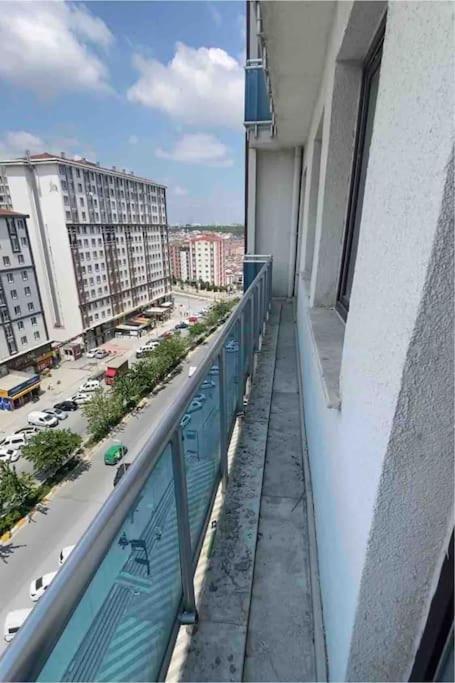 2+1 Luxury Flat , 5 Beds , Near Services